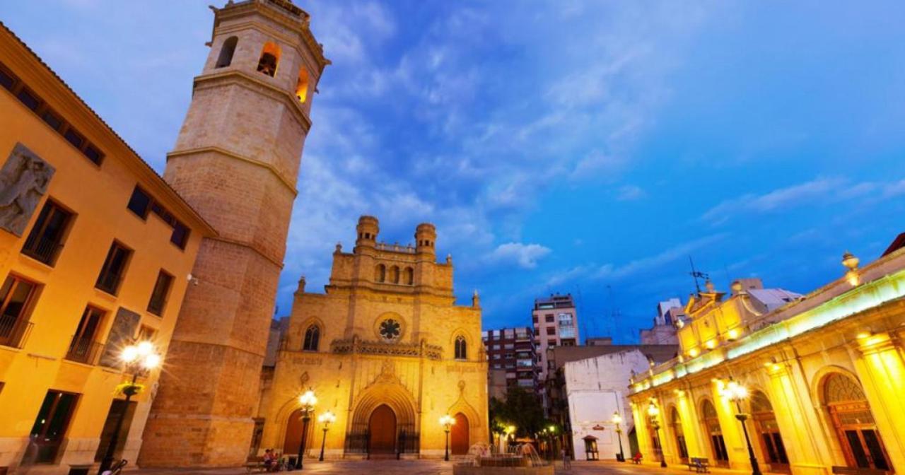 Apartamento Centro Castellon Con Parking 1 カステリョン・デ・ラ・プラナ エクステリア 写真